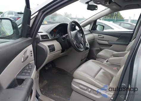 2013 Honda Odyssey Touring/Touring Elite z USA, uszkodzony, nr VIN 5FNRL5H9XDB056100